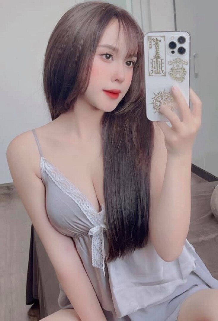 Link Facebook Nguyễn Thị Thùy Trang – Vòng 1 hấp dẫn của Hot girl 2k6