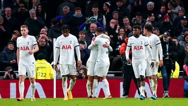 Nhận định MU vs Tottenham (23h30 ngày 141) Điểm tựa Old Trafford 2 Nhận định MU vs Tottenham (23h30 ngày 141) Điểm tựa Old Trafford 2