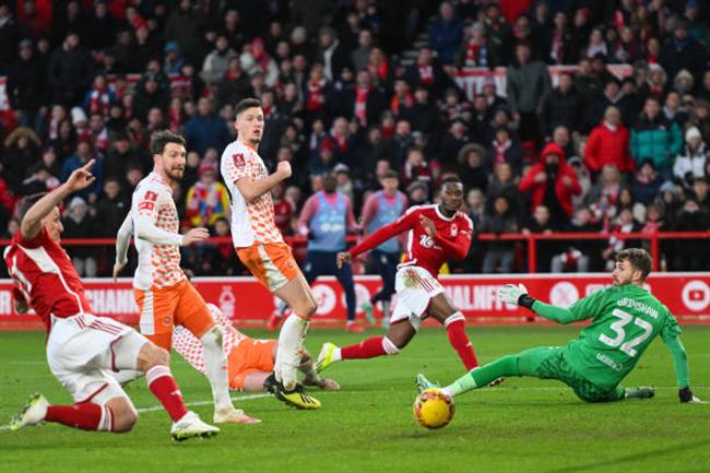 Nhận định Blackpool vs Nottingham Forest (02h45 ngày 181) Đi giữa giông bão 1 Nhận định Blackpool vs Nottingham Forest (02h45 ngày 181) Đi giữa giông bão 1