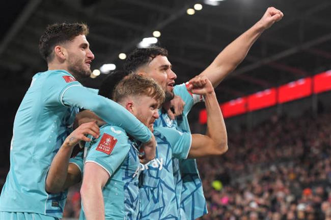 Nhận định Wolves vs Brentford (02h30 ngày 171) Trả giá vì trận lượt đi 1 Nhận định Wolves vs Brentford (02h30 ngày 171) Trả giá vì trận lượt đi 1