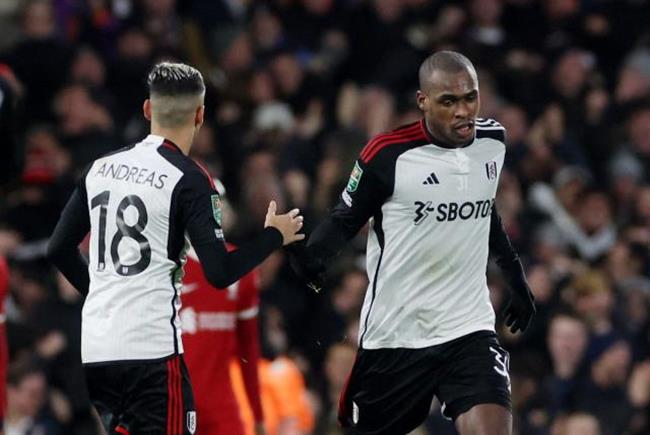 Nhận định Burnley vs Fulham (22h00 ngày 32) Người khốn gặp kẻ khó 2 Nhận định Burnley vs Fulham (22h00 ngày 32) Người khốn gặp kẻ khó 2
