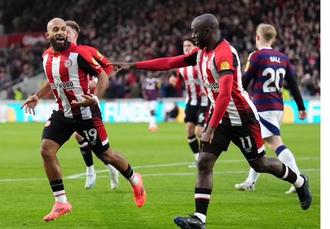 Nhận định Newcastle vs Brentford (2h45 ngày 1912) Nỗi sợ sân khách 2 Nhận định Newcastle vs Brentford (2h45 ngày 1912) Nỗi sợ sân khách 2