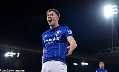 Nhận định Fulham vs Ipswich (21h00 ngày 51) 3 điểm đón năm mới 2 Nhận định Fulham vs Ipswich (21h00 ngày 51) 3 điểm đón năm mới 2