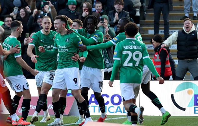 Nhận định Man City vs Plymouth (00h45 ngày 23) Giải mã hiện tượng 2 Nhận định Man City vs Plymouth (00h45 ngày 23) Giải mã hiện tượng 2